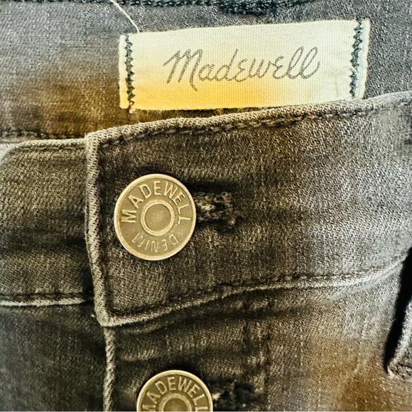 Madewell 9” High Rise Skinny Jeans Button Front Edition in Black Size 30P - Picture 7 of 8